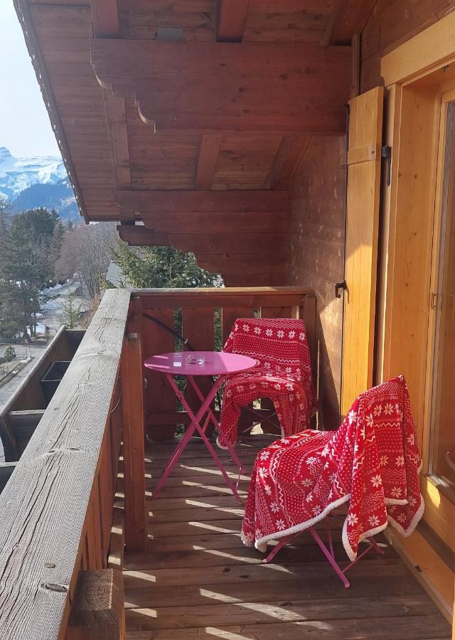Chambre D'Hotes L'Ours Bleu Les Diablerets Exterior foto
